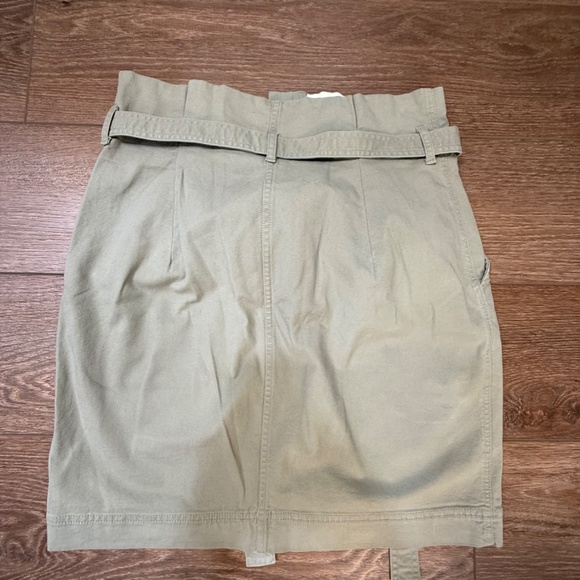 Gap Women's Paperbag Waist Tie Waist Skirt Size 6 Green Tencel Straight Skirt - Picture 9 of 11